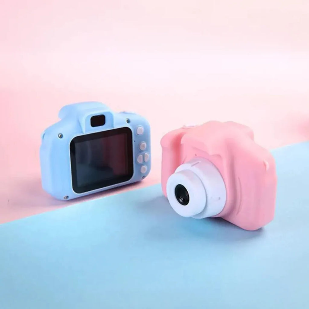 Digital Camera Toy with Integrated Display