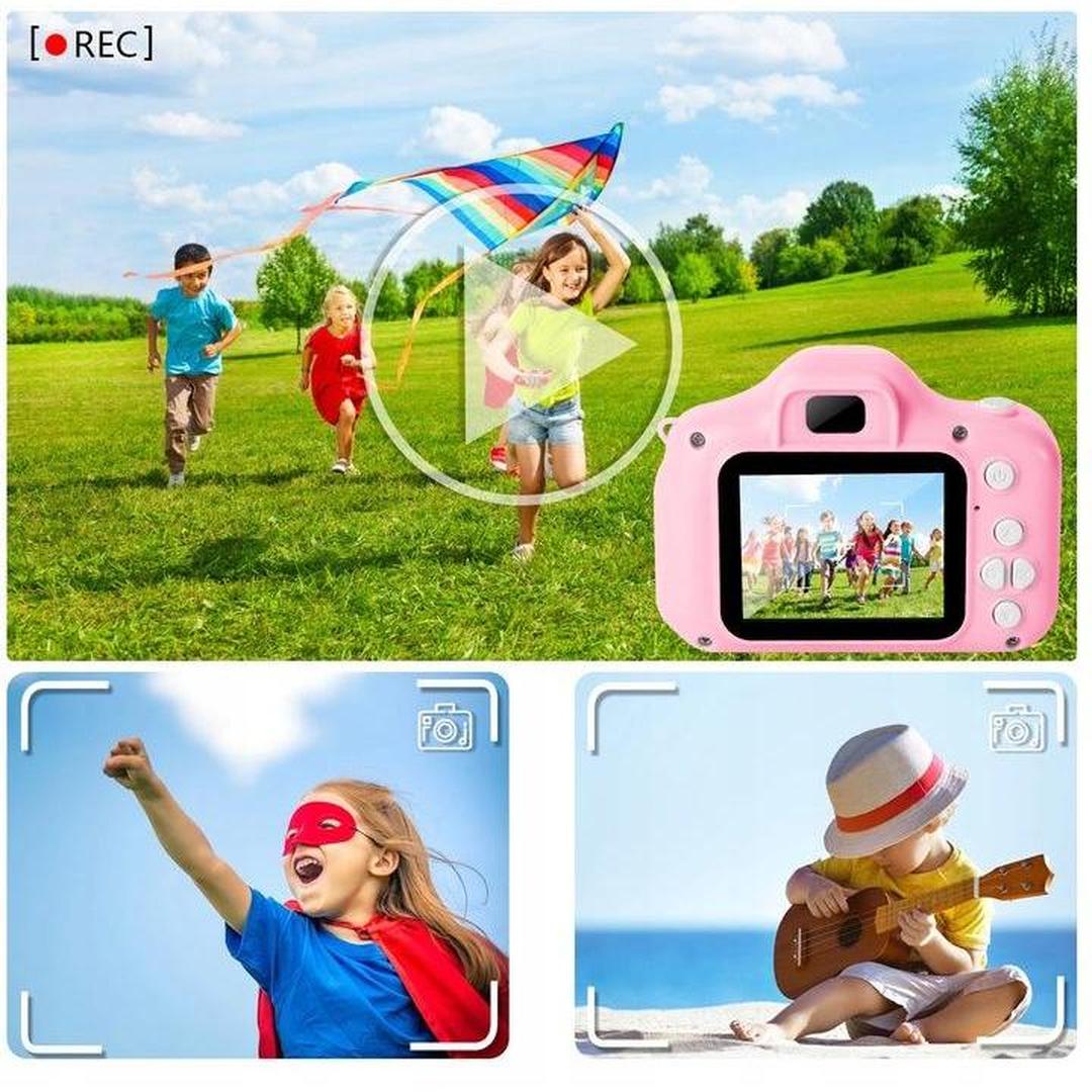 Digital Camera Toy with Integrated Display