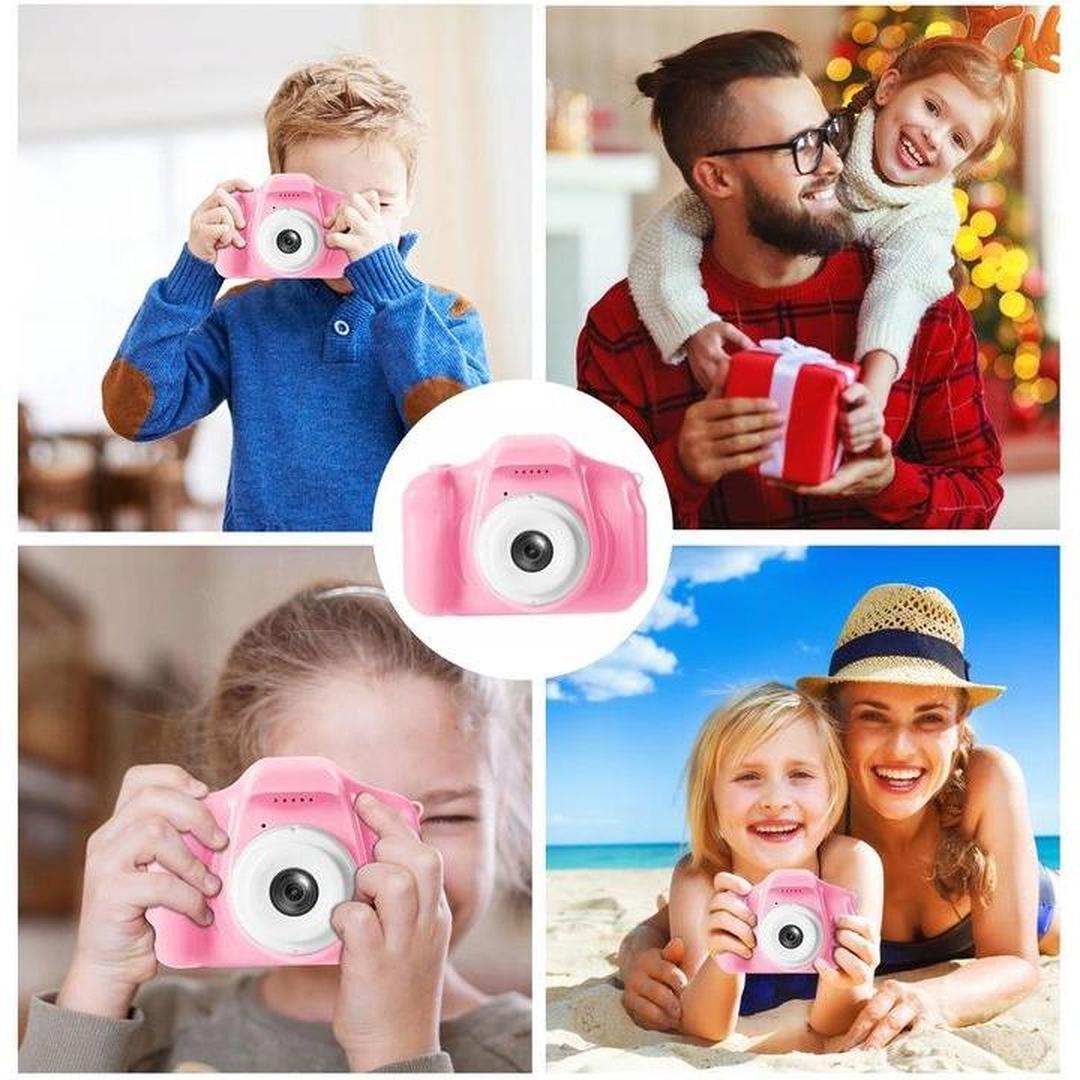 Digital Camera Toy with Integrated Display