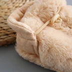 Weiche Baby-Plüschsockenschuhe mit Sohle