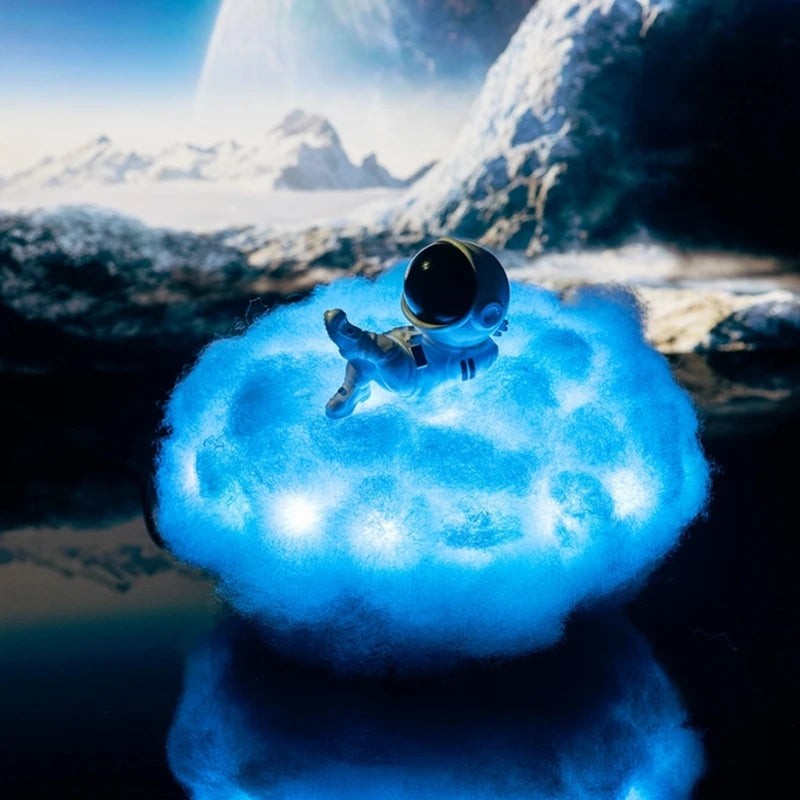 Astronaut Cloud Night Light - LED Cloud Lamp