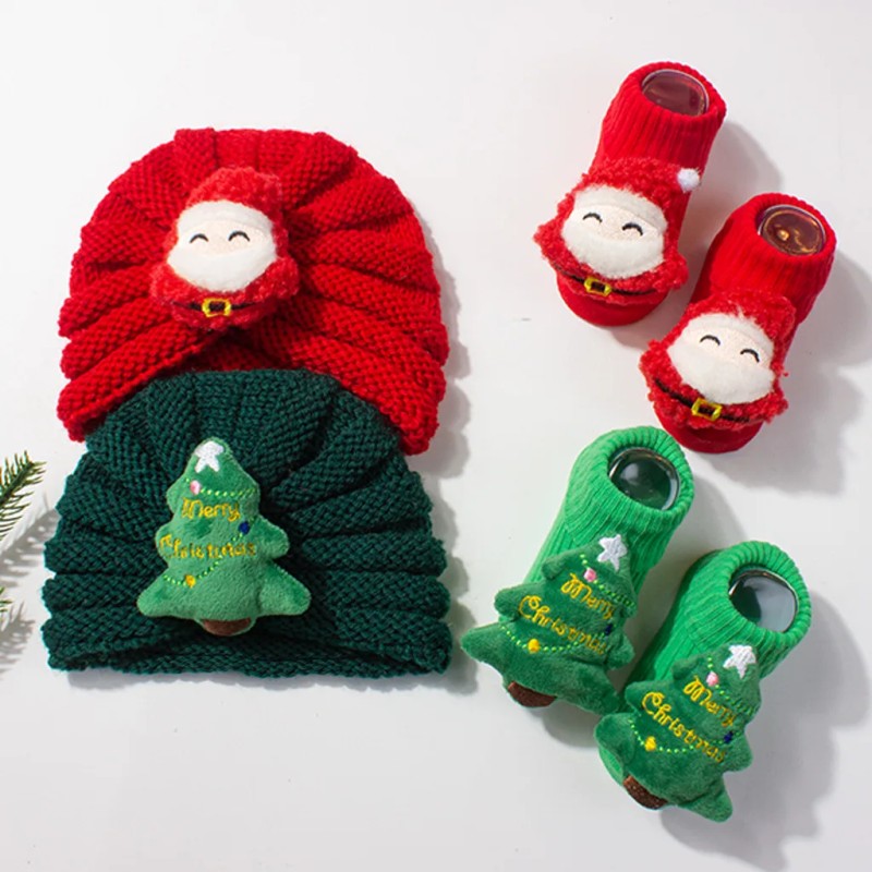 Baby Beanie and Socks Set - Turban Style with Christmas Appliqué