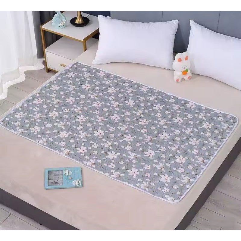 Baby Changing Mat - Reusable and Machine Washable