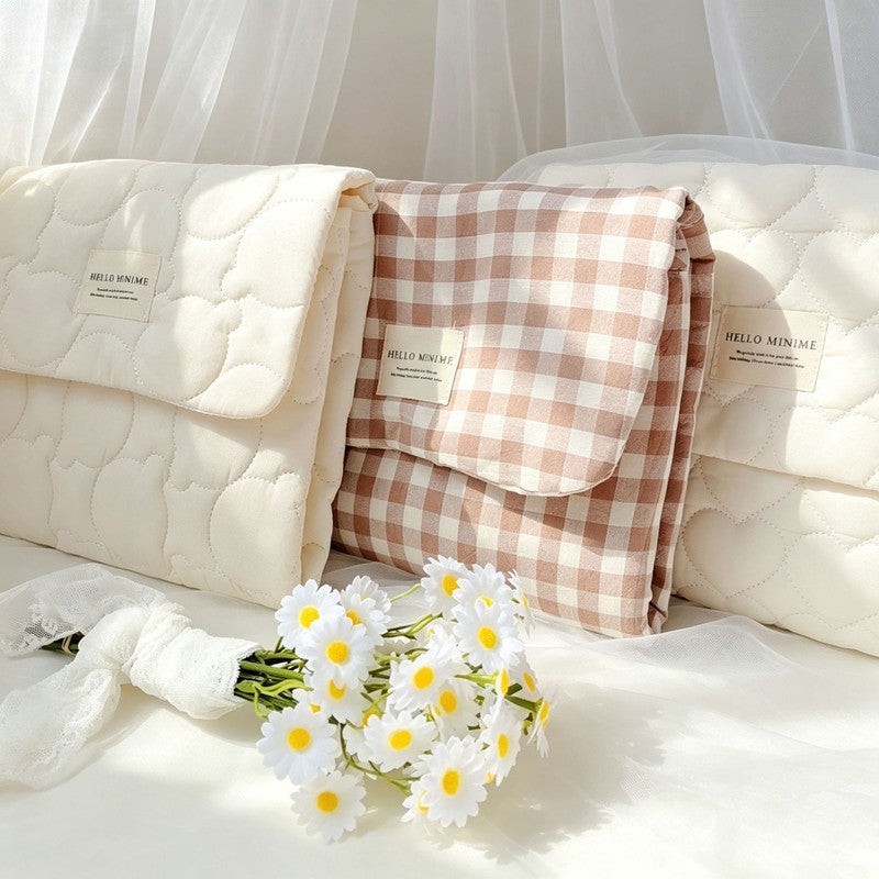 Baby Changing Mat with Storage Bag - Heart Quilted