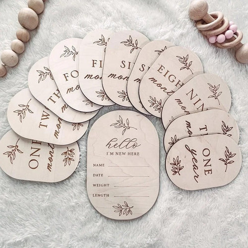 Baby Milestone Marker Set - Wooden Engraved Photo Prop Discs