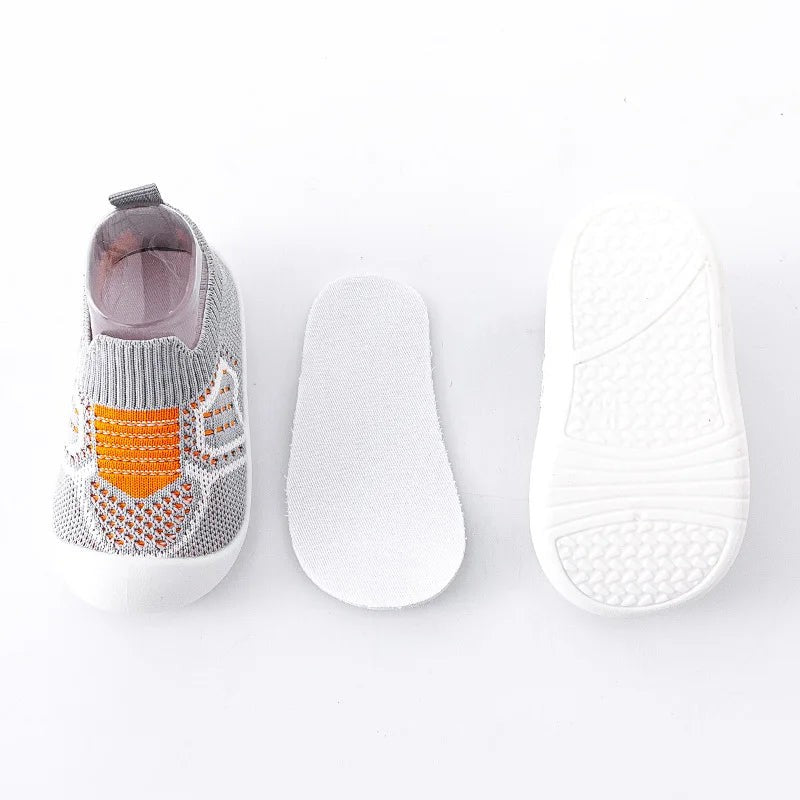 Baby's Non-Slip Sock Shoes - Pull-On