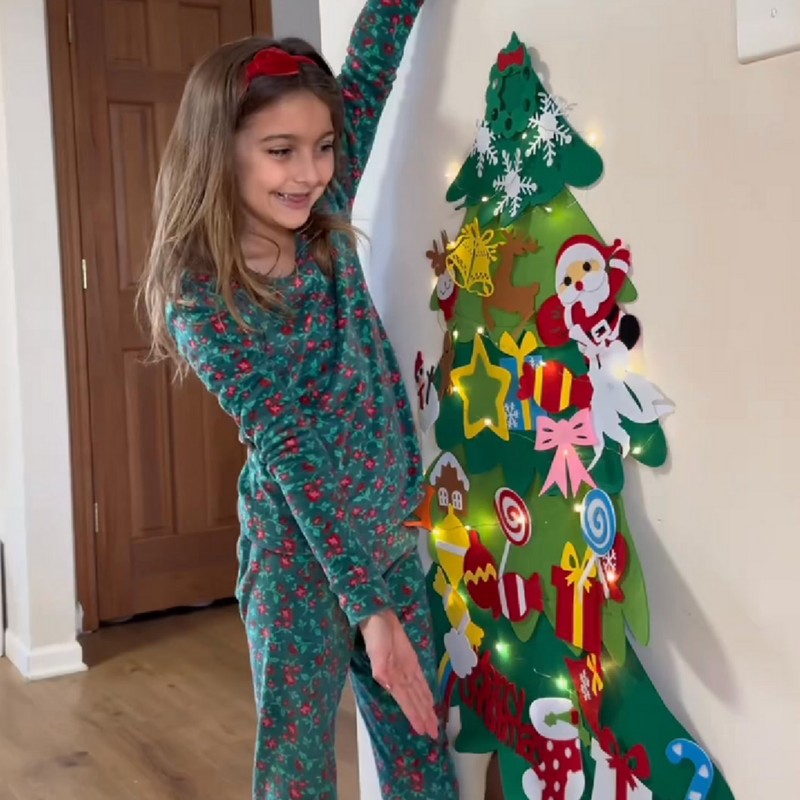 Children's Christmas Tree Play Set - Montessori-Inspired Interactive Decorating Toy
