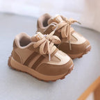 Children's Low-Top Sneakers with Contrast Stripes
