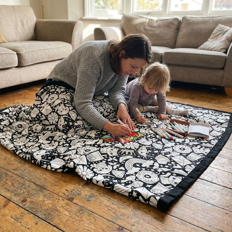 Colour-your-own Blanket Kit - Black and White Pattern with Fabric Markers