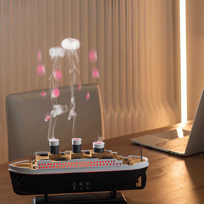 Gift Set Ultrasonic Humidifier - Titanic Ship