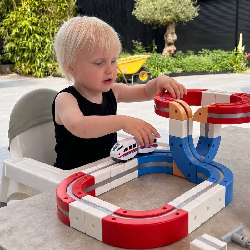 Magnetic Train Track Building Set - Multi-Level Loop Configuration