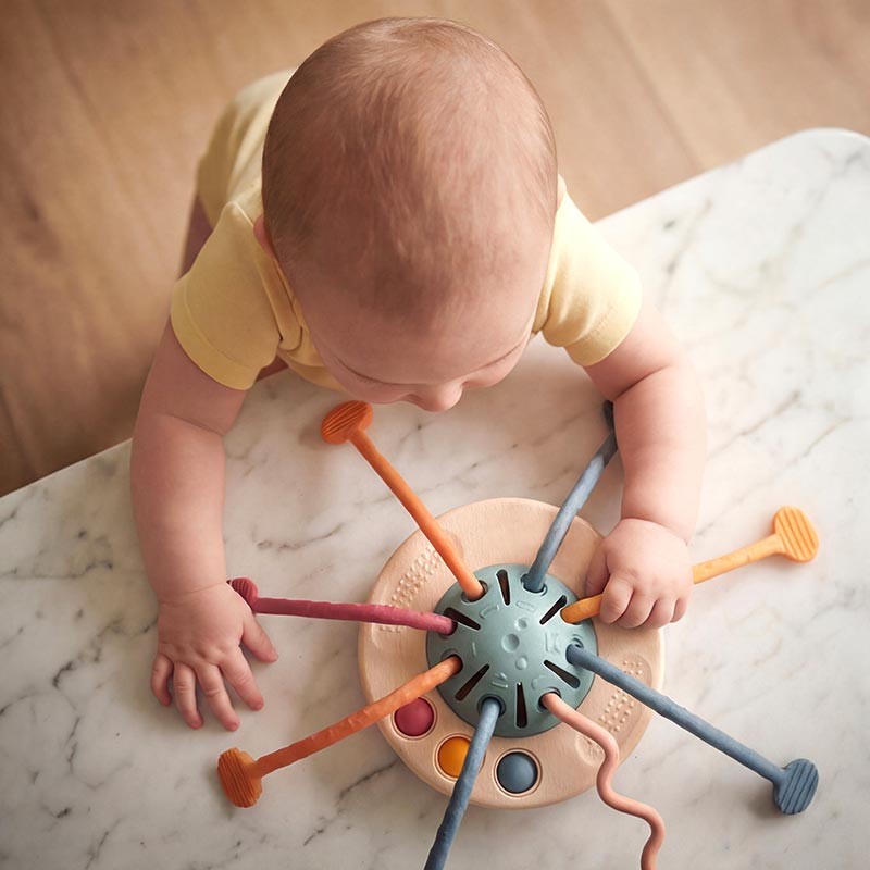 Montessori Sensory Pulling Toy - Teething Toy for Babies