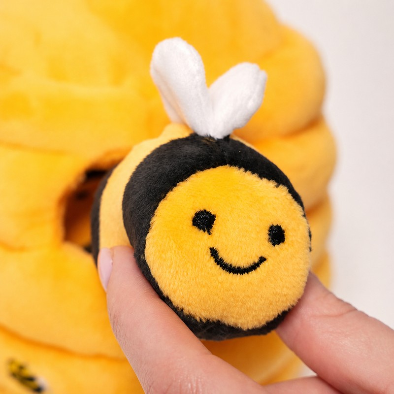 Montessori Sensory Toy Set - Beehive with Bee Figures
