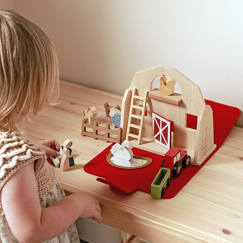 Montessori Wooden Toy Farm Playset with Transformable Carry Bag