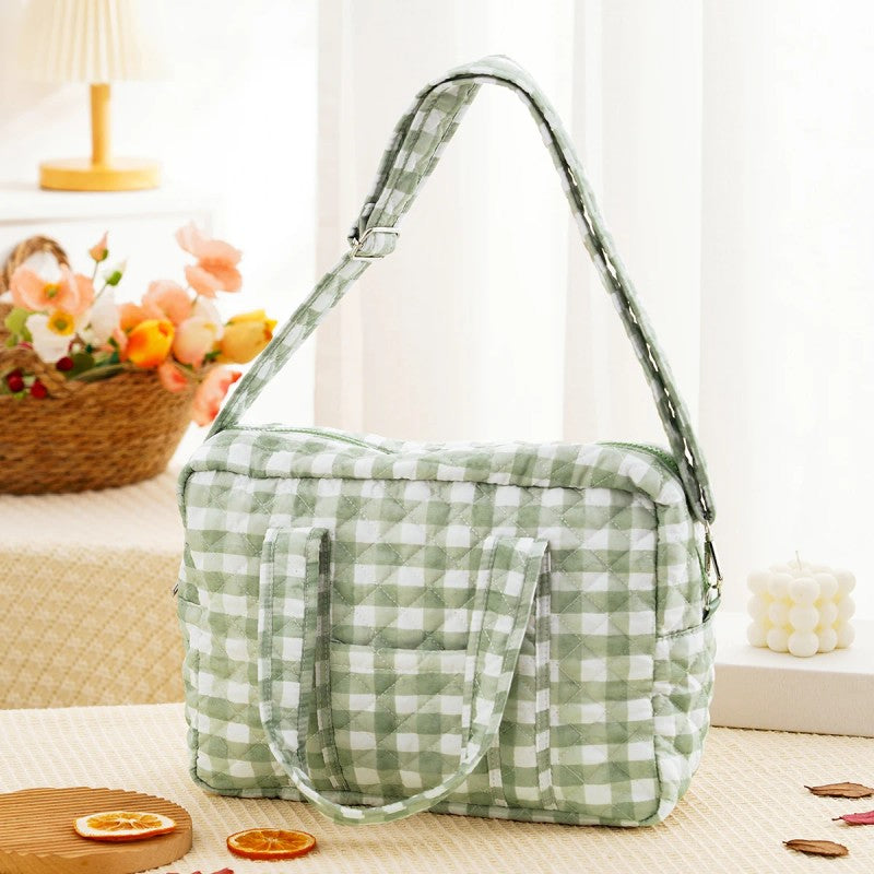 Multifunctional Travel Diaper Bag - Quilted Diamond Pattern