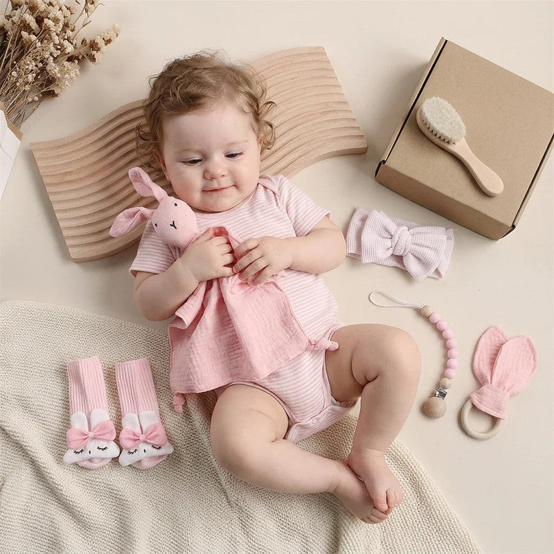 Newborn Baby Gift Set - 6-Piece with Animal Appliqué