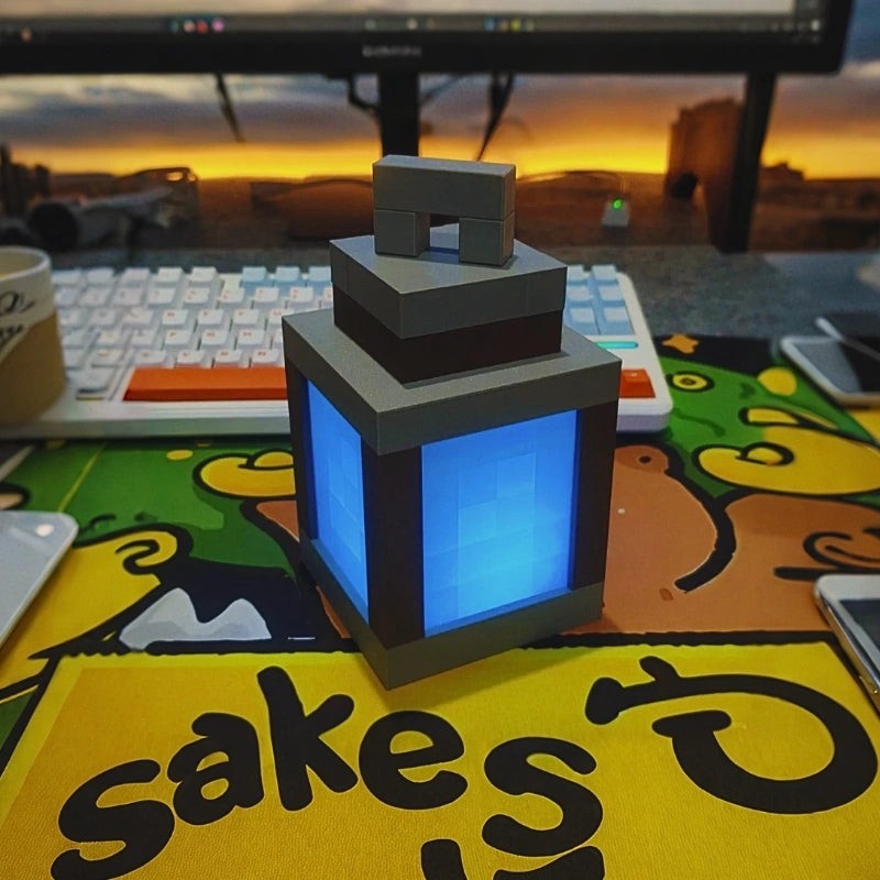 Pixel Art LED Lantern Light - 16 Color Retro