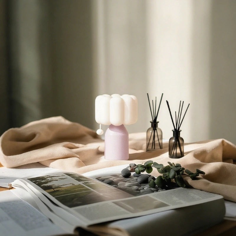 Table Lamp - Cloud-Shaped Head with Decorative Pendant
